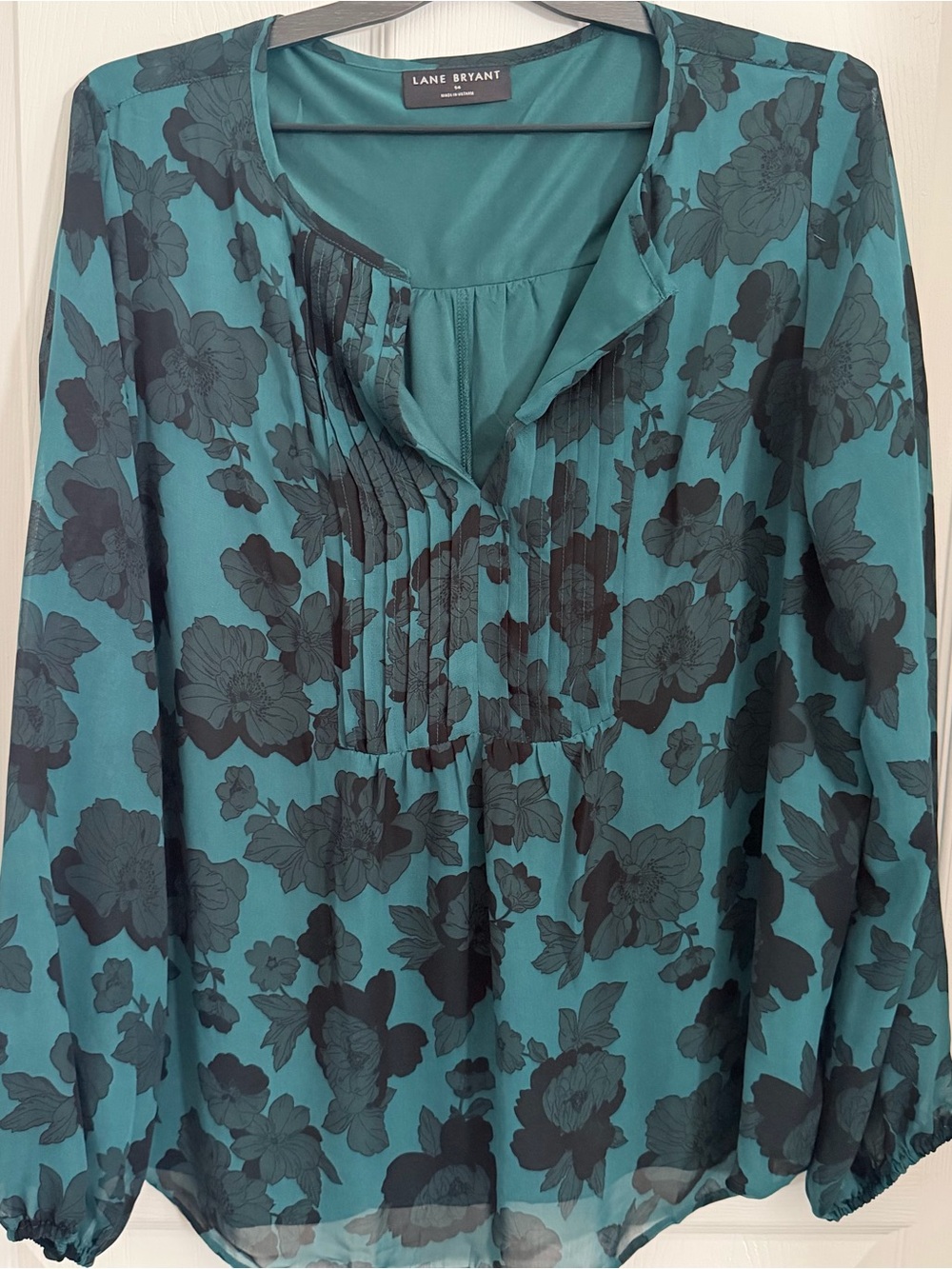 Lane Bryant Teal and Black Floral Pleated Blouse 14-16